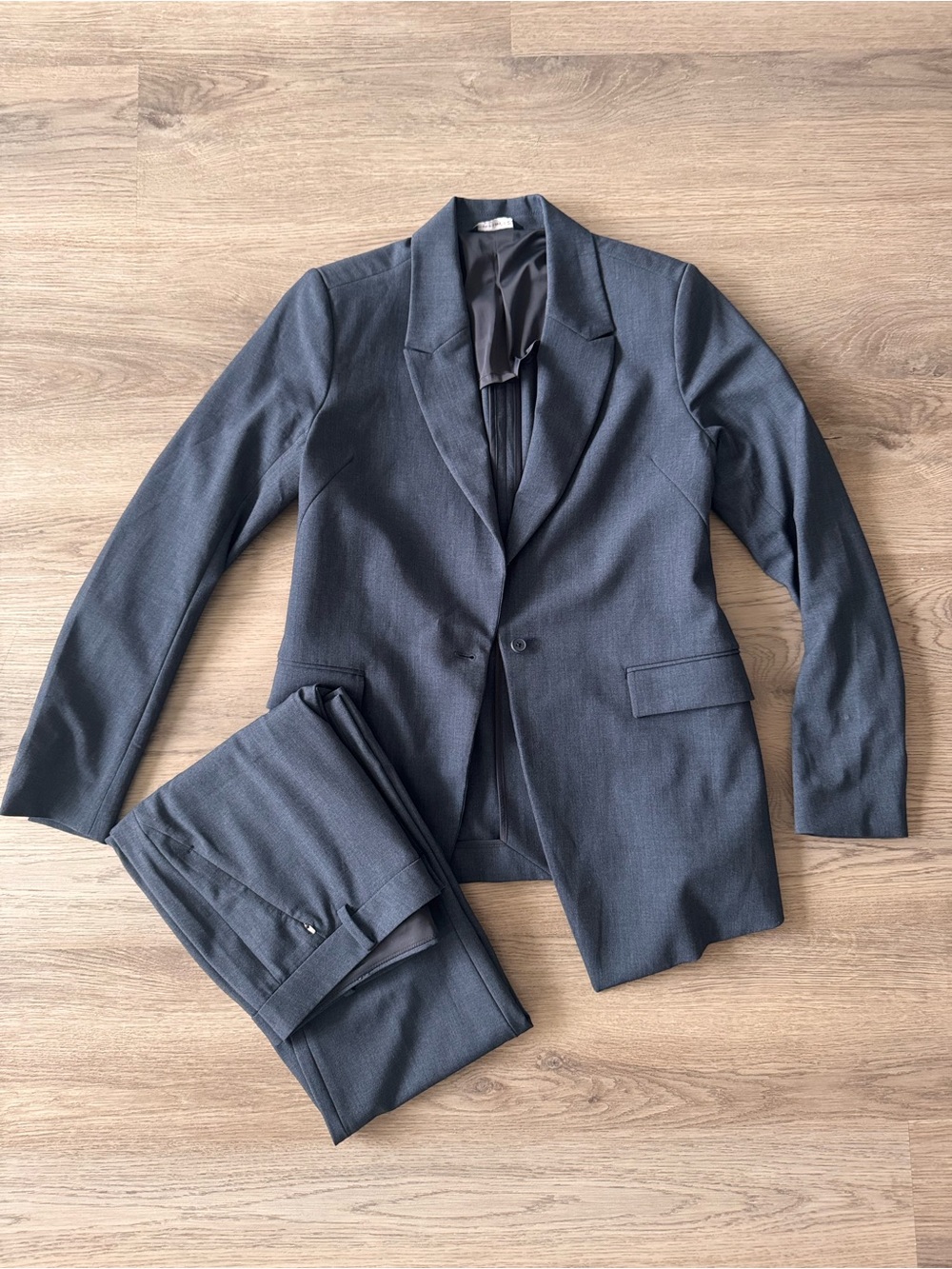 Women’s Ministry of Supply Velocity Tailored Two-Piece Suit Blazer & Pants